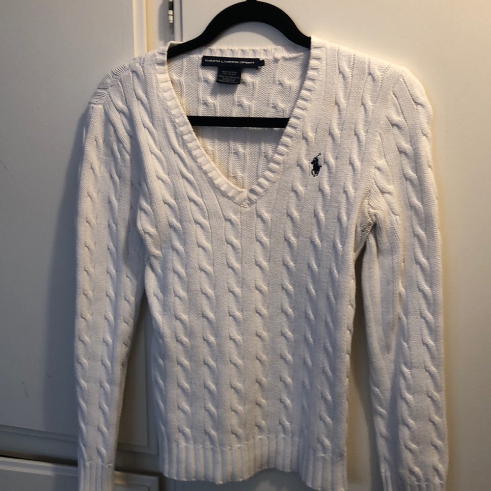 COPY - White Ralph Lauren sweater 😍
